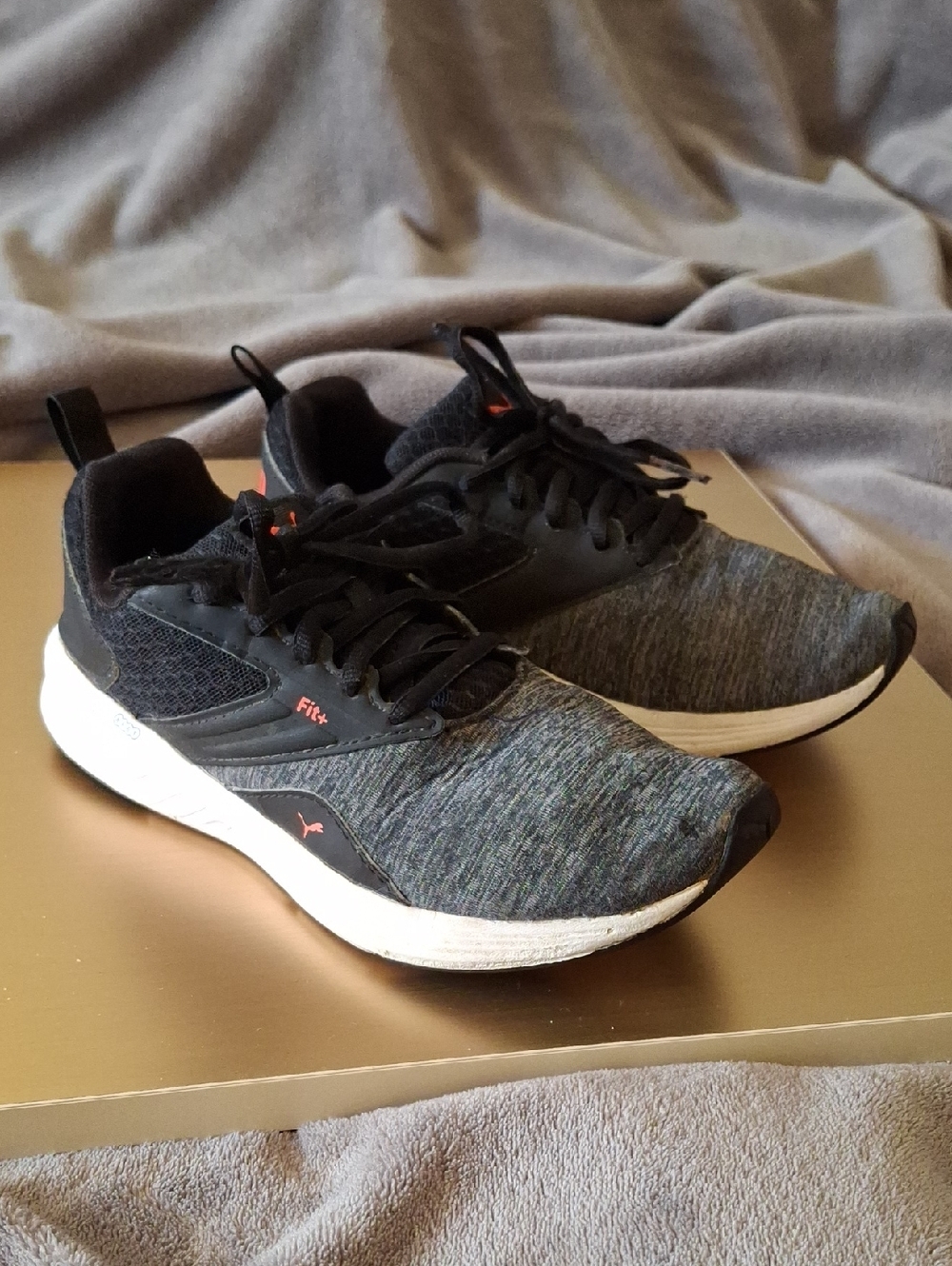 Puma Kid's Black & Heather Gray Athletic Running Shoes